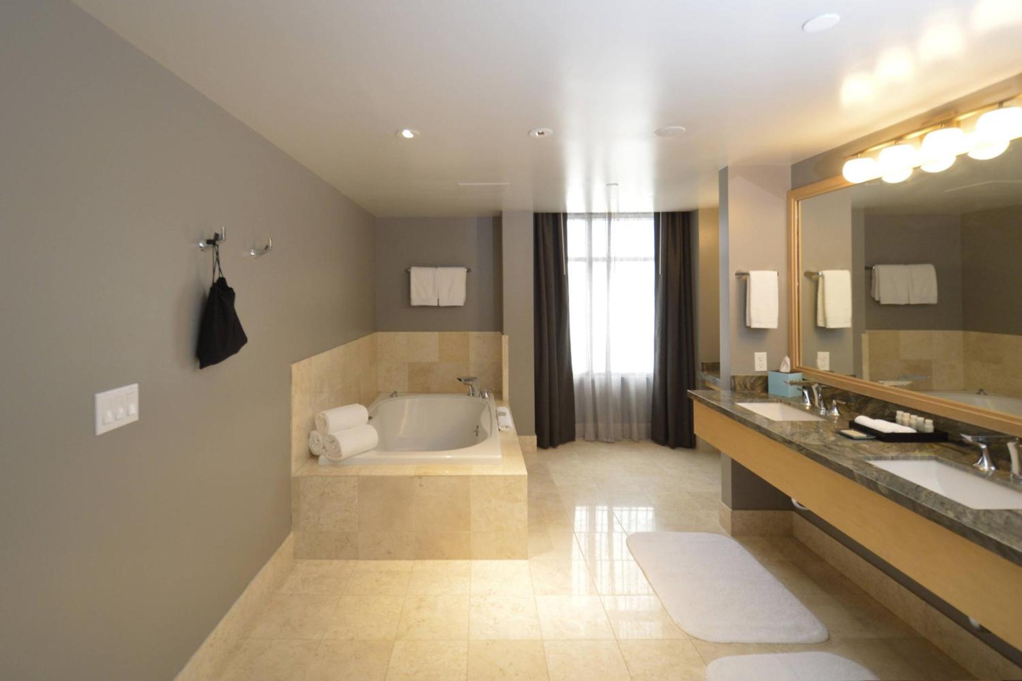 Renaissance Reno Downtown Hotel & Spa Dış mekan fotoğraf